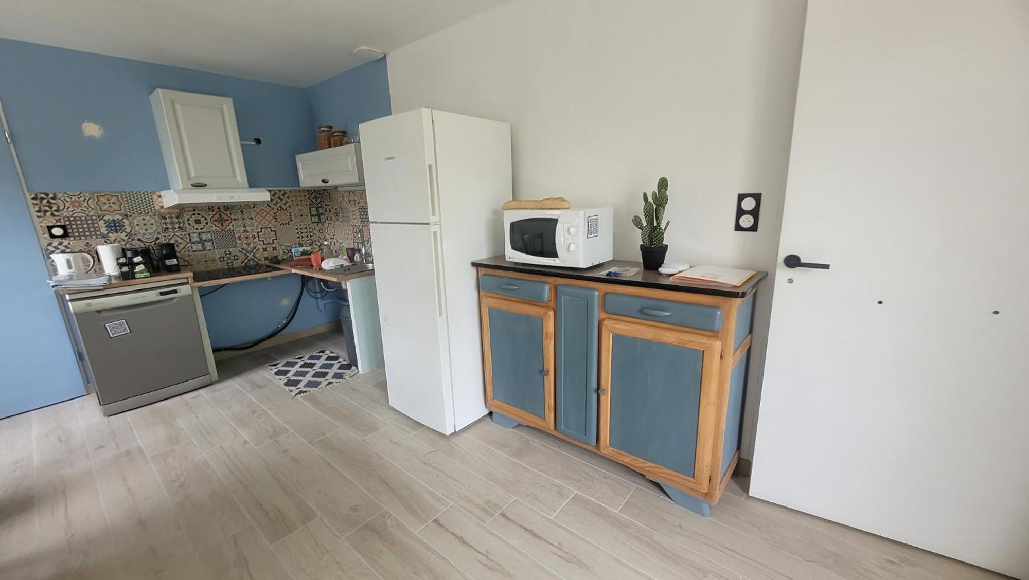 Le Truc En Plus, Accessibles Pmr, Appartement 45 M2 Mitoyen Dans Une Maison Avec Un Autre Appartement Guerard Luaran gambar